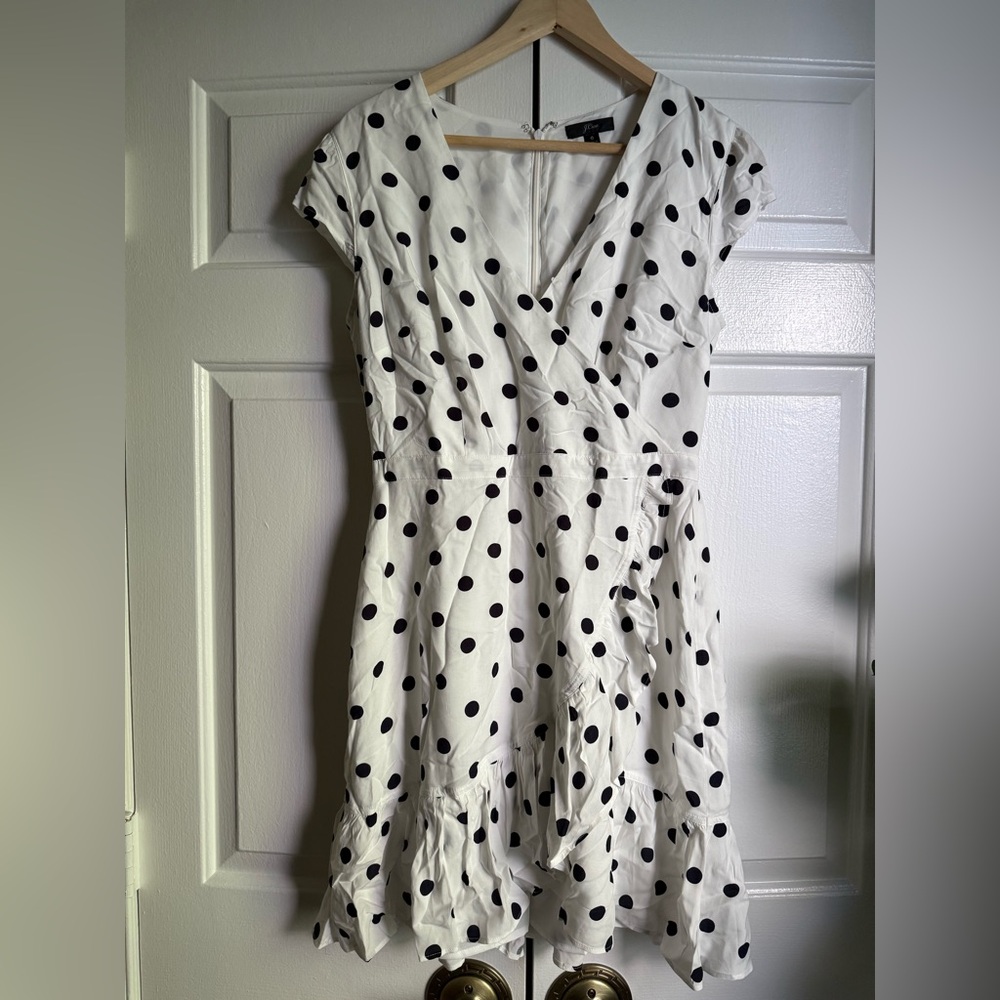 J.Crew Polka Dot Wrap Dress with Ruffle Sz 6 Flutter sleeve romantic feminine